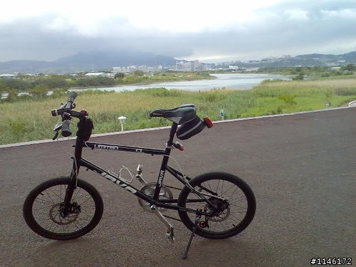 低調的平價改裝小跑車~JAVA