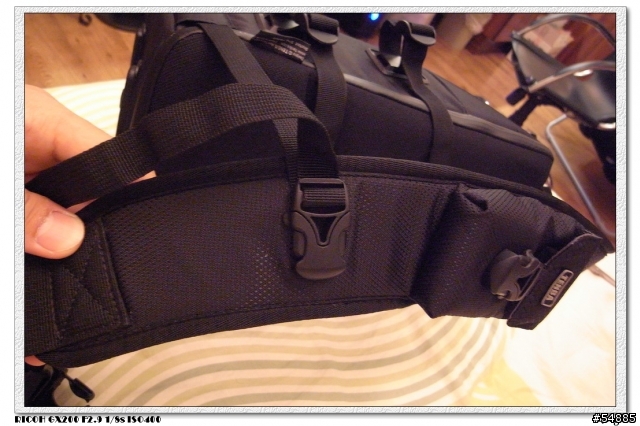 [不專業開箱文]很能塞的斜肩後背包--TENBA SHOOTOUT PHOTO sling bag