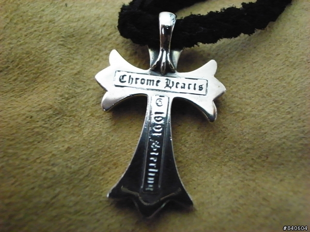 銀界帝王CHROME HEARTS,十字架&軸狀項鍊+渦狀刻紋旋轉戒