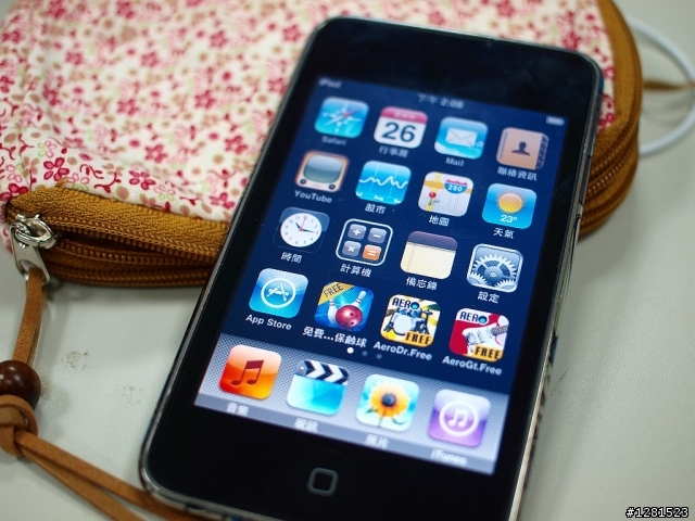 I POD TOUCH~~開箱文~~