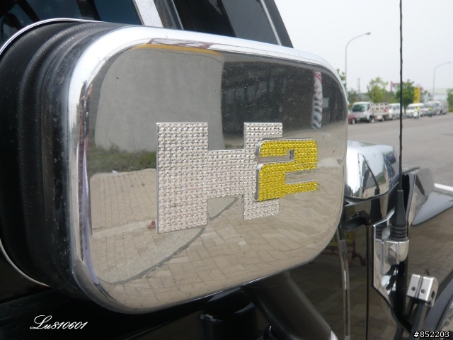 又來一台巨無霸~HUMMER H2