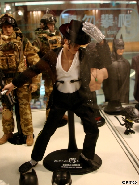 2009環球第4屆國際創作公仔大展 329青年節5點半  新增圖片