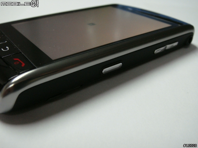[開箱啦!!] BlackBerry STORM 9500