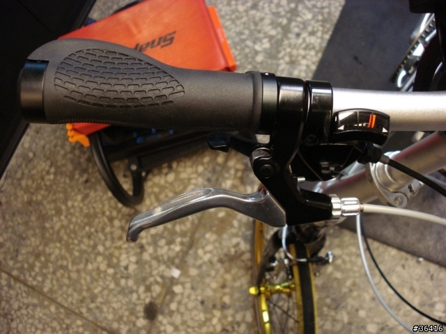 DOHON VITESSE D7 改裝 Part1 更新上傳Posh Cycle金框輪組影音