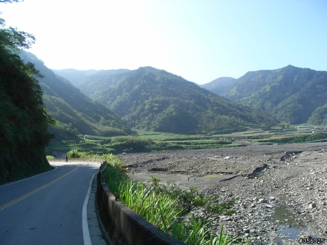 [遊記] 海拔1800M自行車道超感動誌 中橫宜蘭支線~武陵農場單車2日遊(2011.02.21 update)