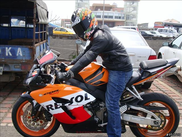 [入庫分享] Honda CBR1000RR Repsol