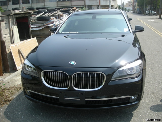 4月11號BMW新大7開箱文~~~~740LI~