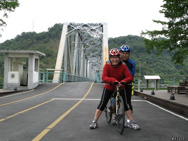 舊鐵道之旅(女王篇)－后豐鐵馬道、泰安車站、龍騰斷橋、勝興車站