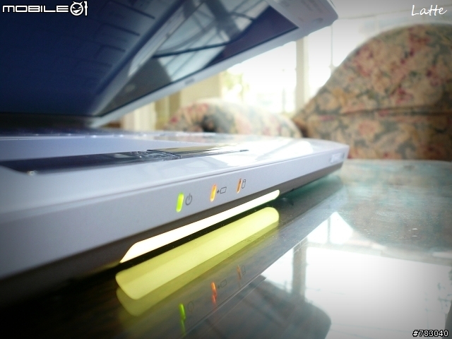 SONY VAIO 純真白VGN-CS26T 不專業開箱