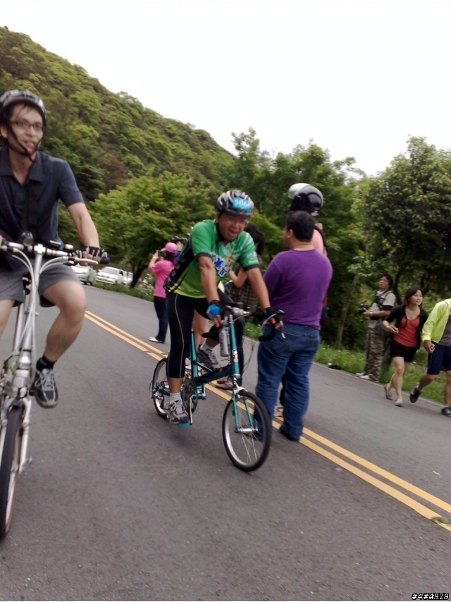 請問史萃卜盃五指山小徑車挑戰賽騎BSM小車的大大