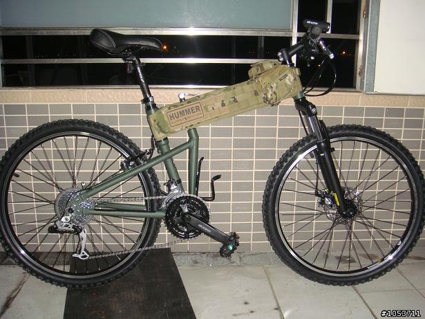 開箱 Montagu PARATROOPER 傘兵車