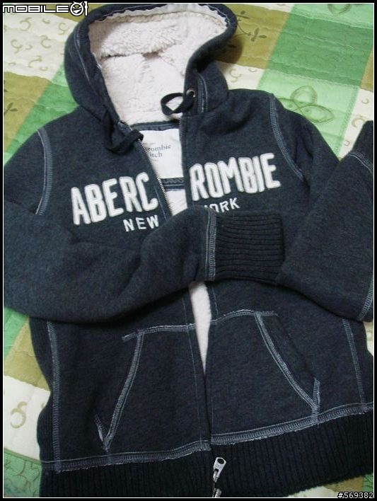 Abercrombie&Fitch外套拉鍊呢?