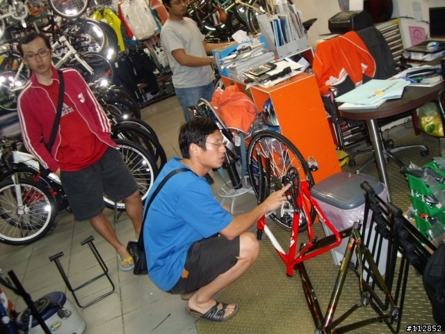 [開箱]Bianchi 928 B4P Carbon Lug...暫時定裝照上場....