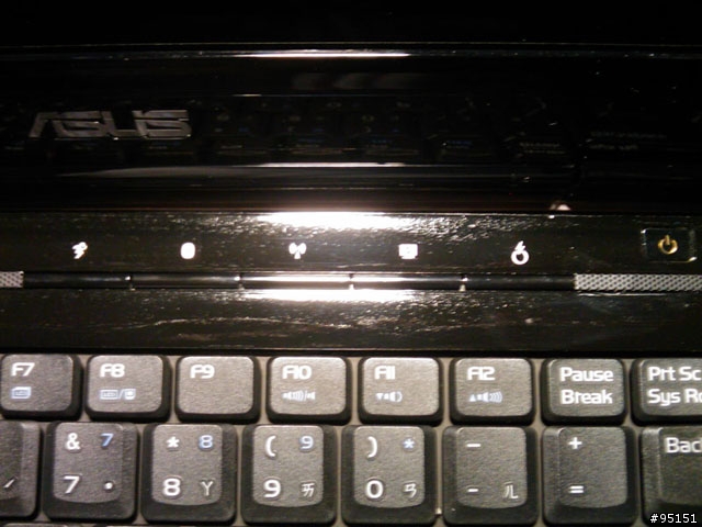 [不專業開箱]Asus N81Vp