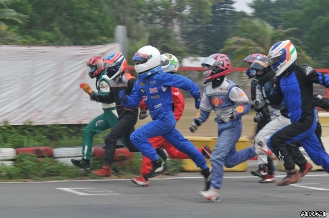 {相片}2009 TSRC 台糖一小時耐久賽