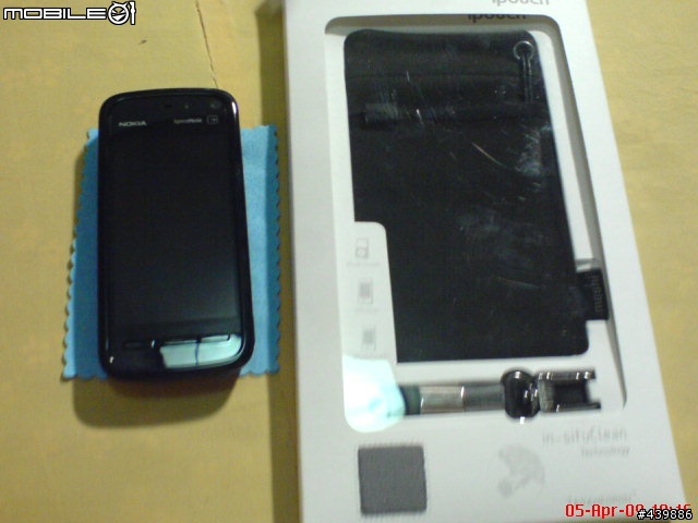 5800高調黑(黑灰版)+moshi手機套開箱照~~圖多
