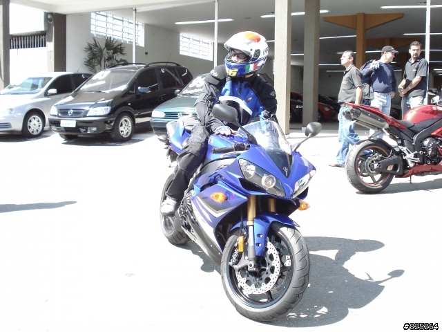 [開箱] 巴西 2008 Yamaha YZF-R1 入手分享 (Part-1)