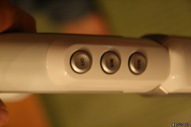 [分享] Electrolux 伊萊克斯 Z-8240 無袋式吸塵器