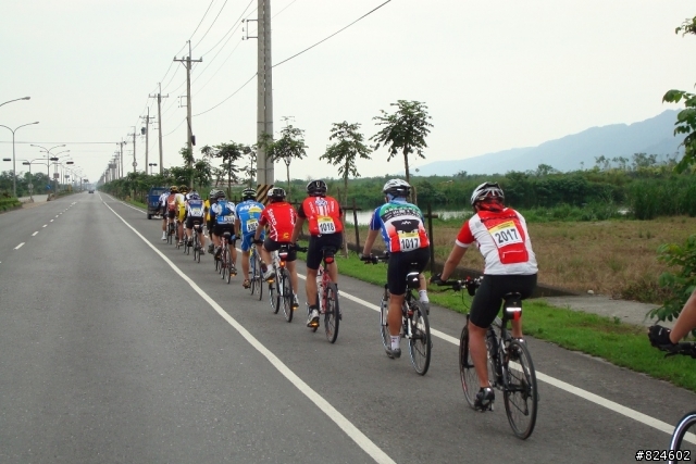 登山車參加環花東380k, 一定要團結呀!