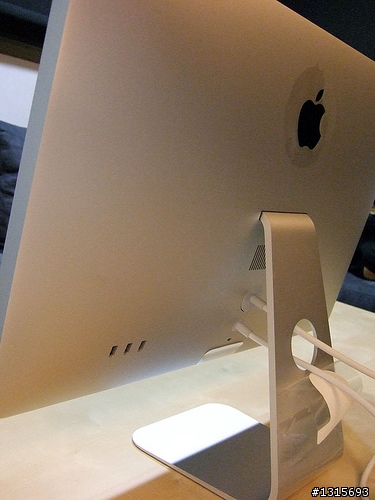 (圖多) 2009 年新版四核 Mac Pro 開箱分享