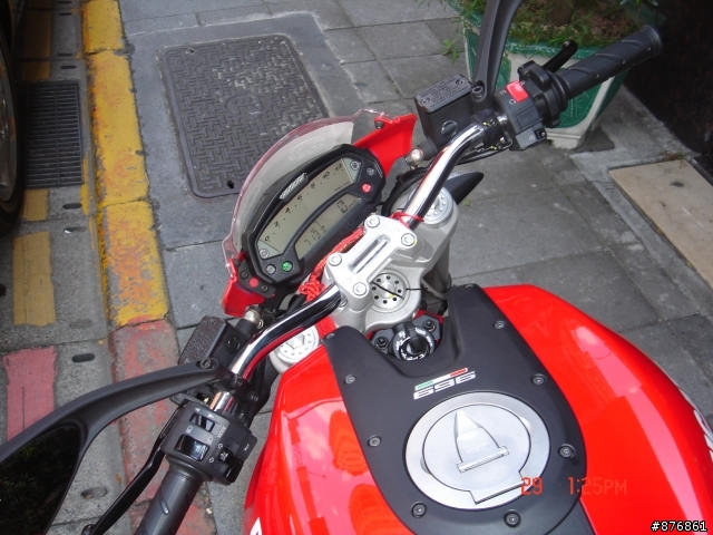 [分享]我的ducati monster 696