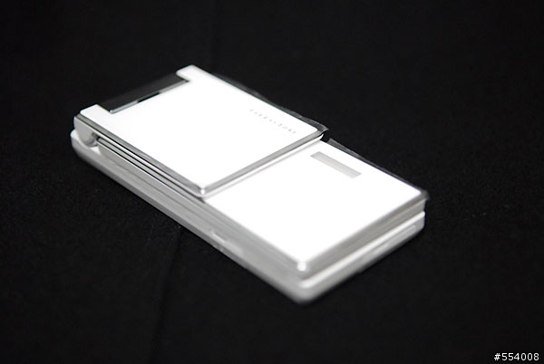 [開箱!!] 深白的魅惑 SHARP T923