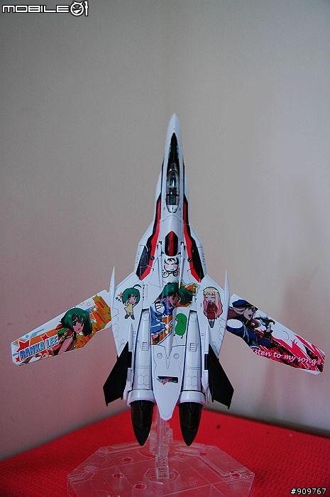 VF-25 早乙女專用機 (AE二社)