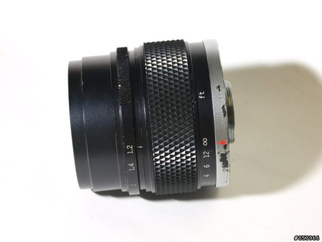 有沒有人知道這顆鏡頭是做啥用的??