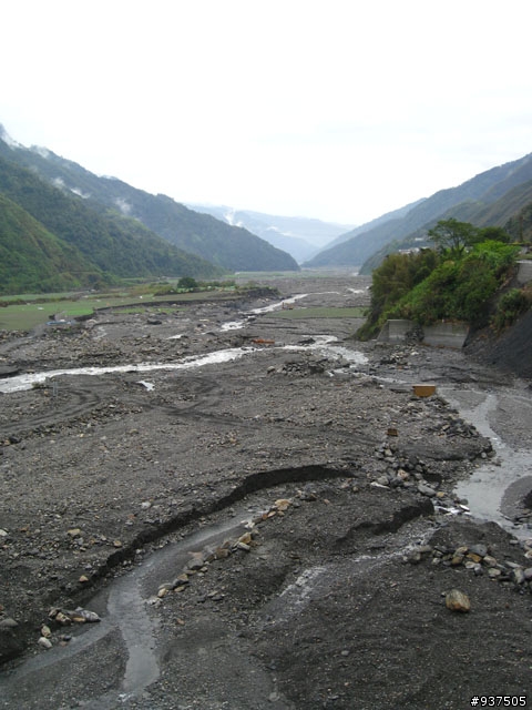 羅東→四季→梨山→大禹嶺→關原→太魯閣→新城→羅東