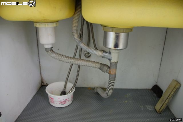 [無牌水電工] 廚房檯面式水龍頭更換