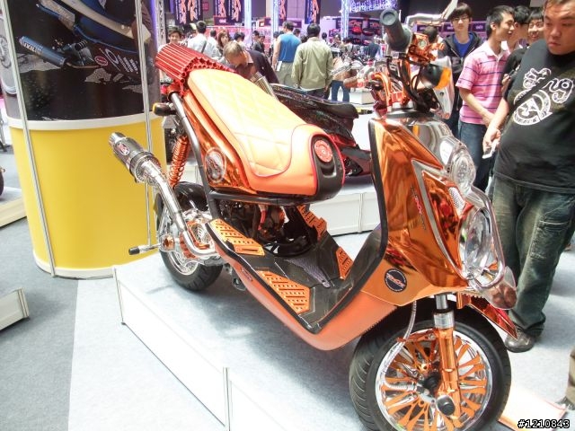 [累死人分享]2009台北世貿機車產業展，激暴!!挑戰機車展最多圖(ShowGirl隨時補上) - 已經全PO了