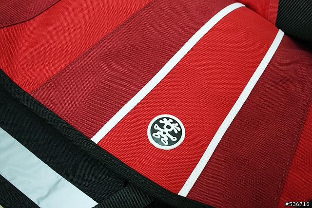[開箱]Crumpler Barney Rustle Blanket 單車信差包