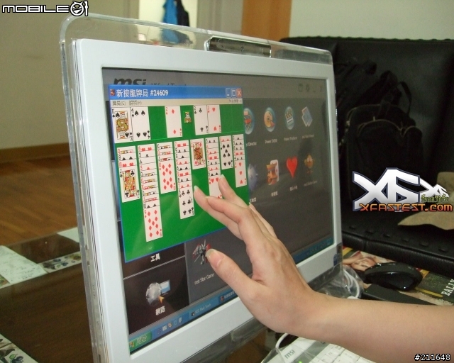 [開箱] 微星 WindTop AE1900 一體型 AIO 桌上觸碰電腦