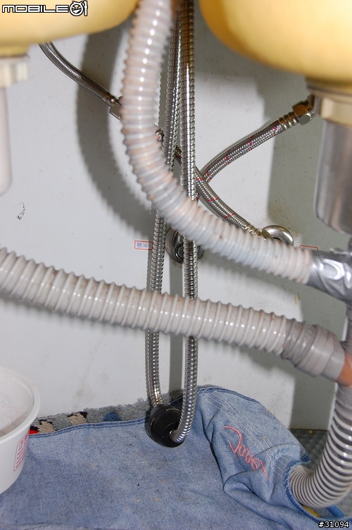 [無牌水電工] 廚房檯面式水龍頭更換
