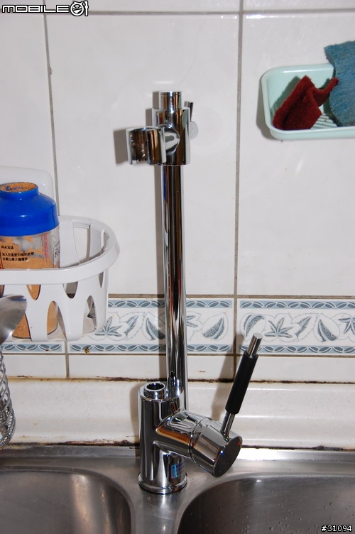 [無牌水電工] 廚房檯面式水龍頭更換