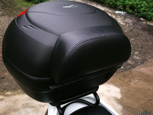 [分享] GSR Fi 上 Givi E350