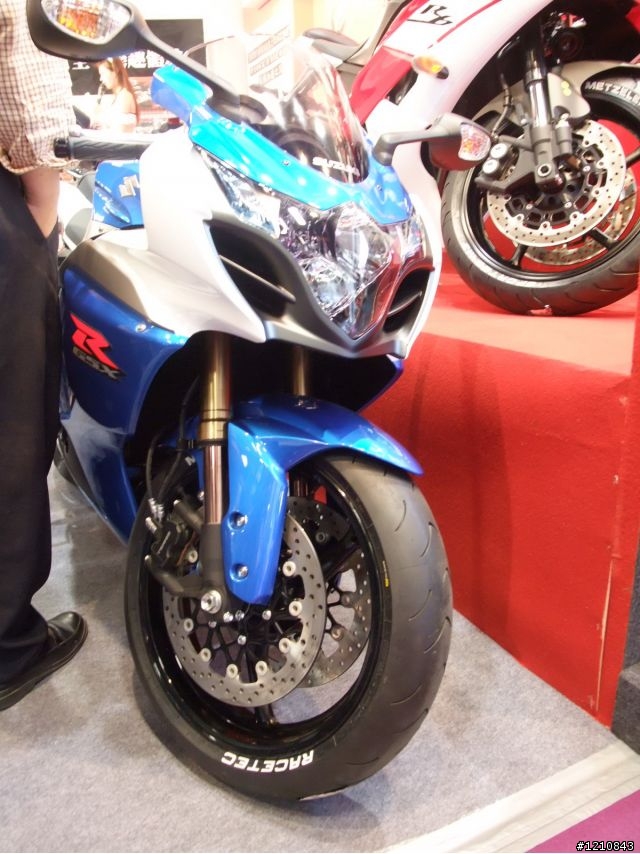 [累死人分享]2009台北世貿機車產業展，激暴!!挑戰機車展最多圖(ShowGirl隨時補上) - 已經全PO了