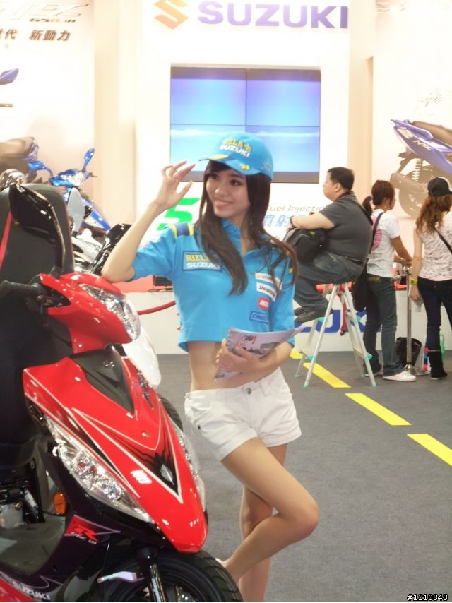 [累死人分享]2009台北世貿機車產業展，激暴!!挑戰機車展最多圖(ShowGirl隨時補上) - 已經全PO了