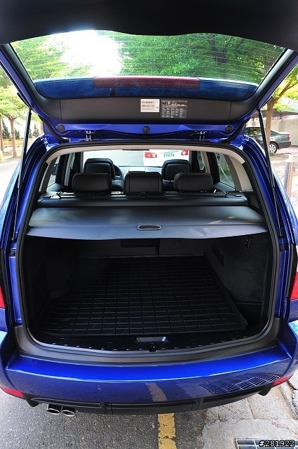 09年式X3 (E83) 開箱 （圖多小心）