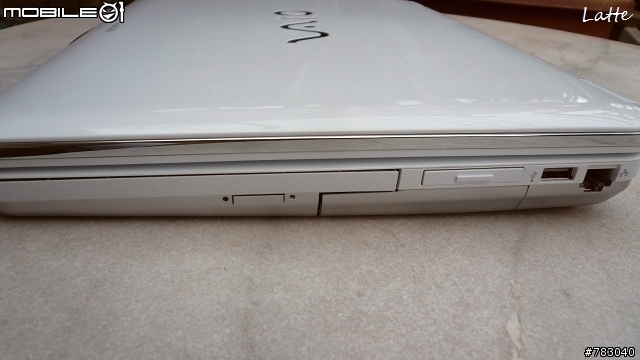 SONY VAIO 純真白VGN-CS26T 不專業開箱