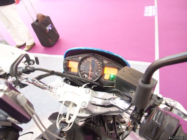 [累死人分享]2009台北世貿機車產業展，激暴!!挑戰機車展最多圖(ShowGirl隨時補上) - 已經全PO了