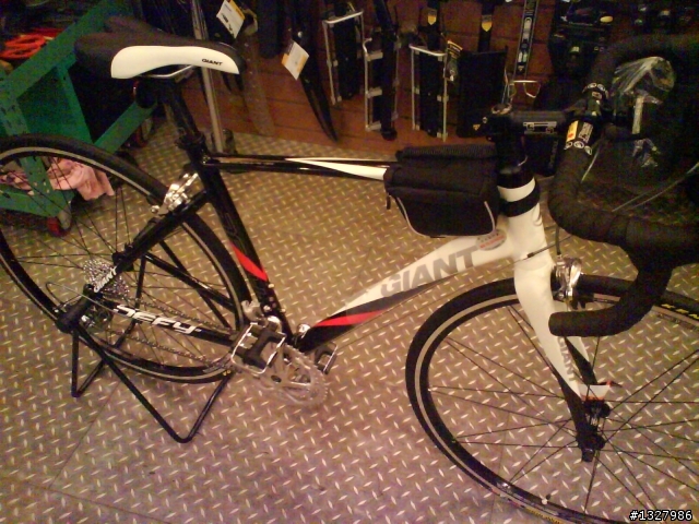 噢!! DEFY 2 今天牽車囉!~