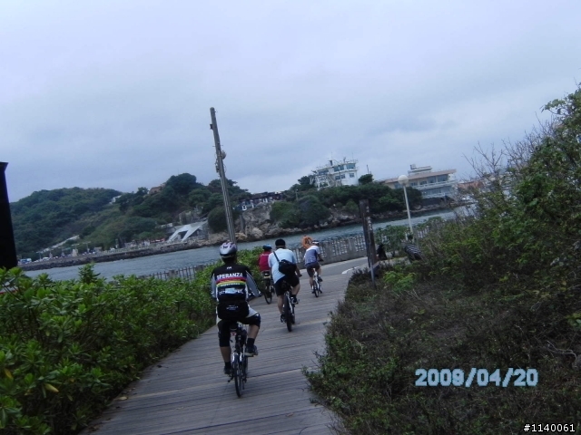 [遊記]4/20(一)追風逐雲躲小雨之_愛河旗津任閒騎