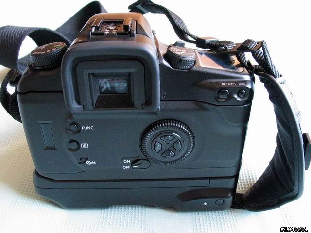 [分享]Canon E1腕帶的標準安裝方法及使用心得