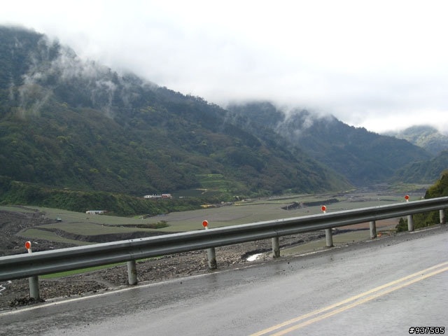 羅東→四季→梨山→大禹嶺→關原→太魯閣→新城→羅東