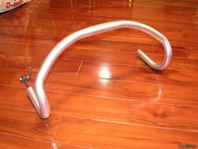 鋼管公路車裝大彎把????