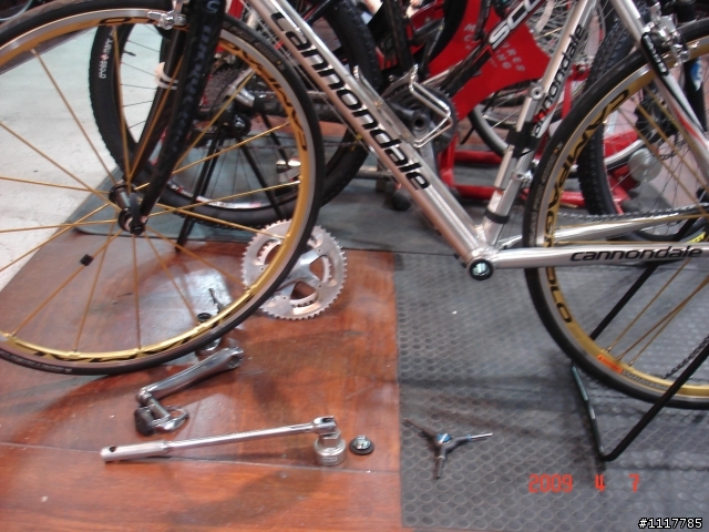 TIAGRA 唯一超越DURA ACE的機會 -------SHIMANO 原廠BB升級 陶瓷軸承 工程解說圖