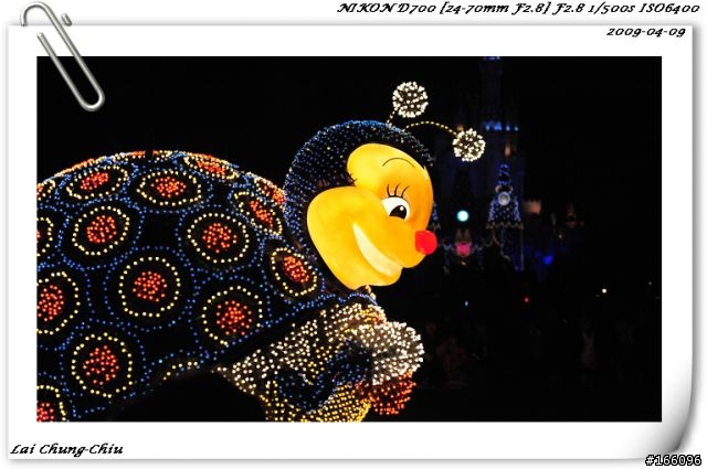[分享] 2009 東京迪士尼的夜間花車遊行