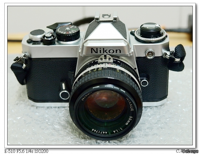 請請問一下有人知道這台Nikon傳統相機的來歷嗎?