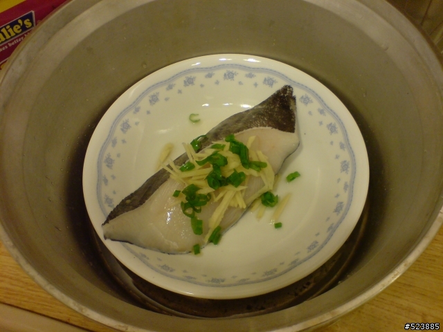 <分享>超簡單迷死人好吃的清蒸鱈魚